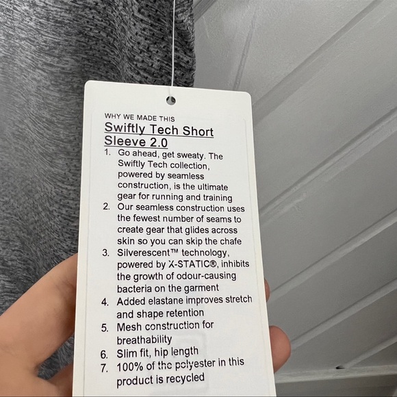 *Lululemon Swiftly Tech Short Sleeve Shirt 2.0 - Picture 3 of 8